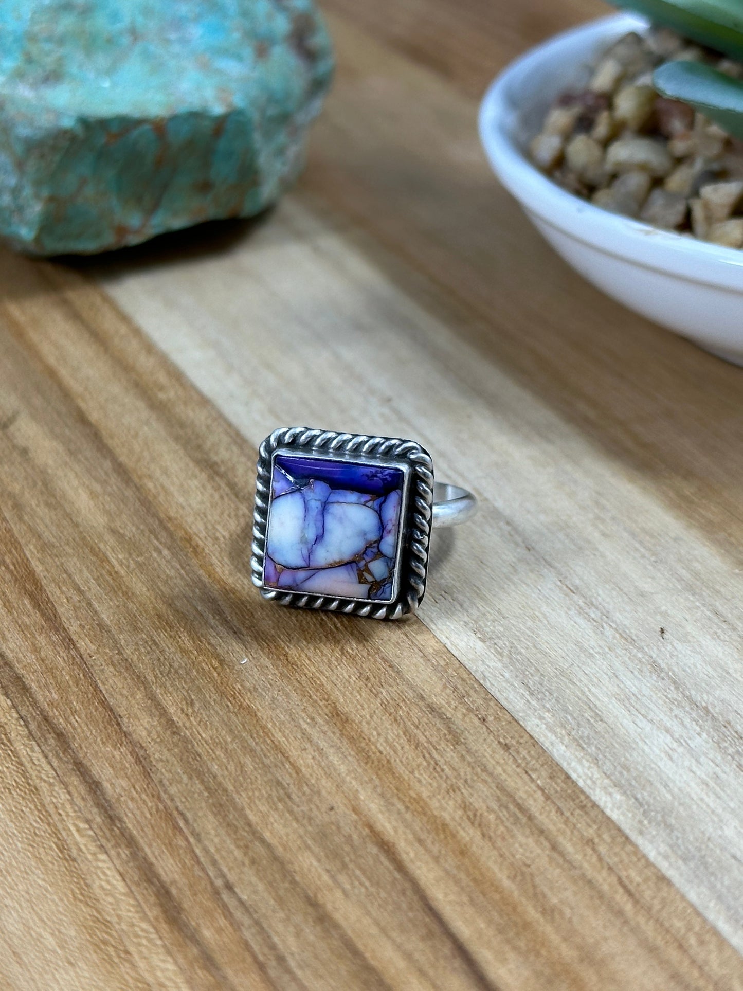 Lavender Dalia Square Ring
