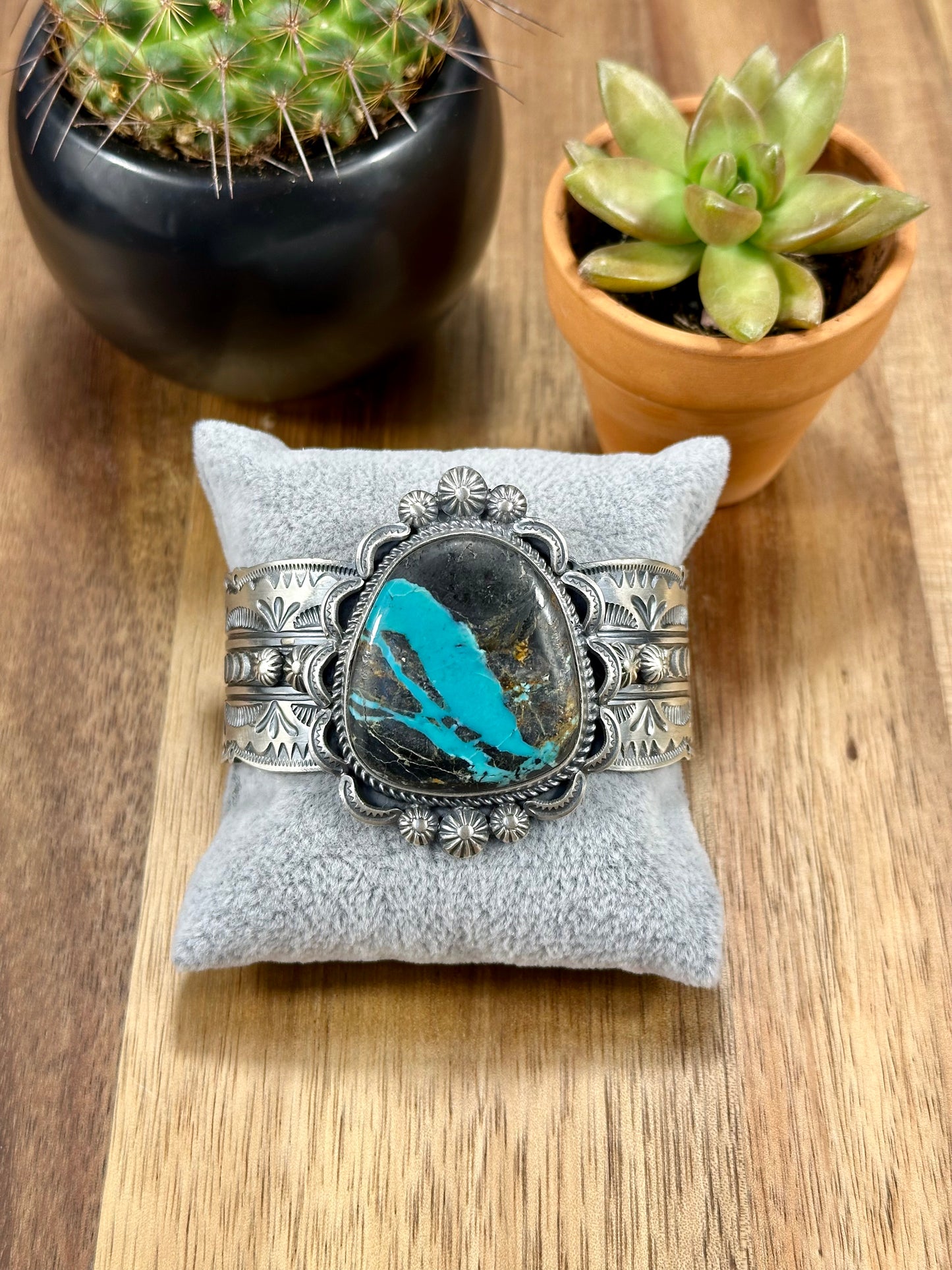 Blackjack Single Stone Sterling Silver Cuff