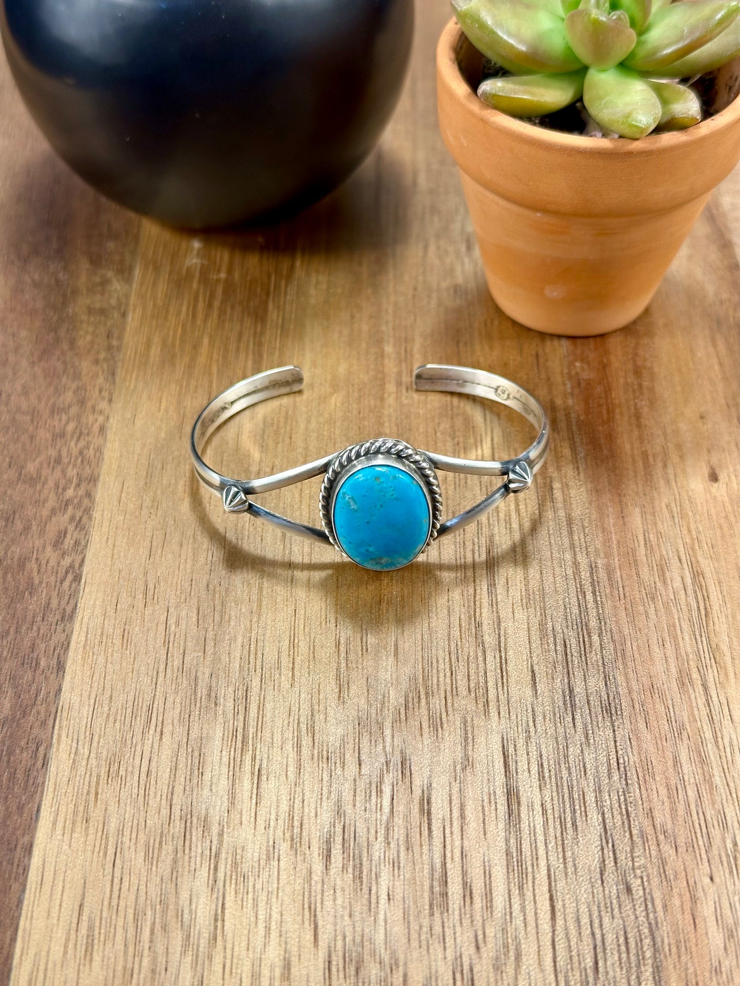 Kingman Turquoise Single Stone Sterling Silver Cuff
