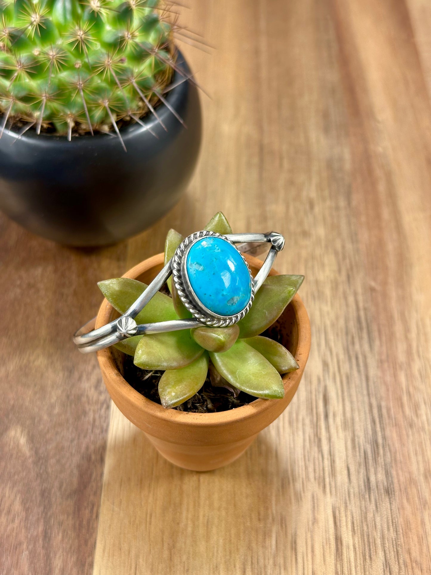 Kingman Turquoise Single Stone Sterling Silver Cuff