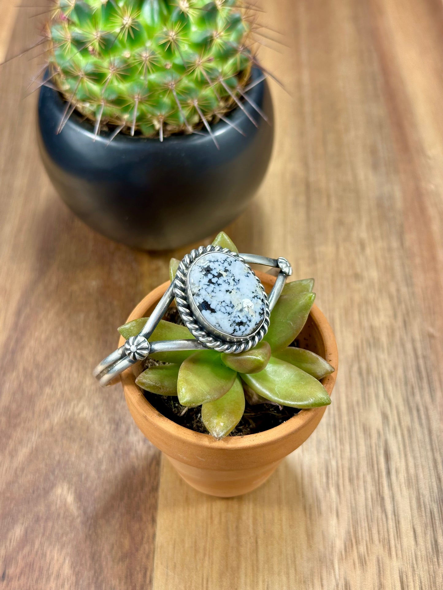 White Buffalo Single Stone Sterling Silver Cuff