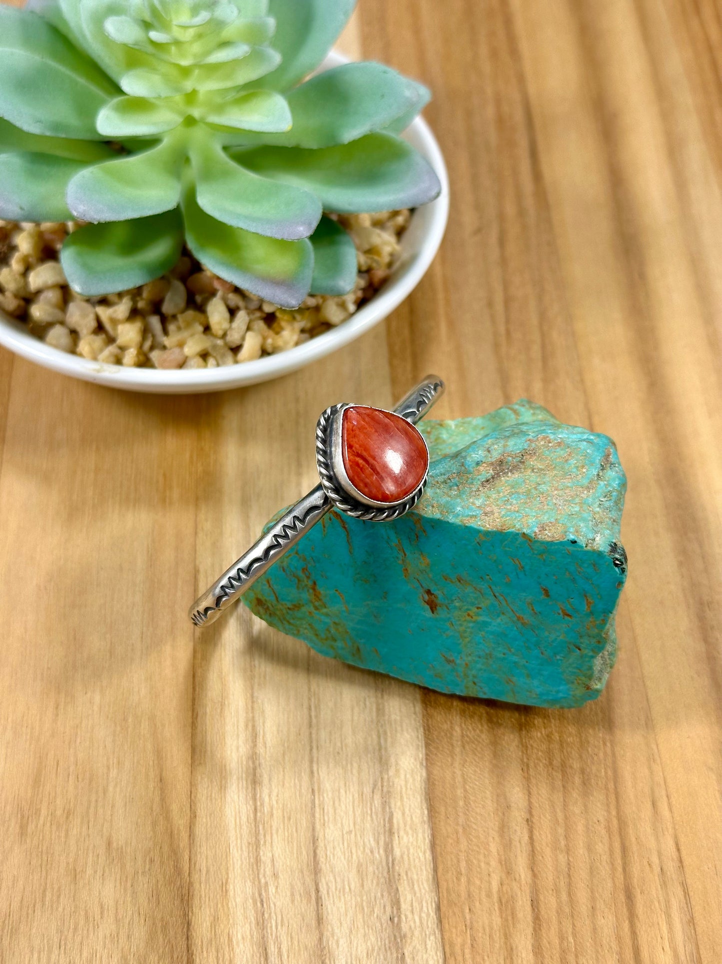 Single Stone Red Spiny Tear Drop Cuff