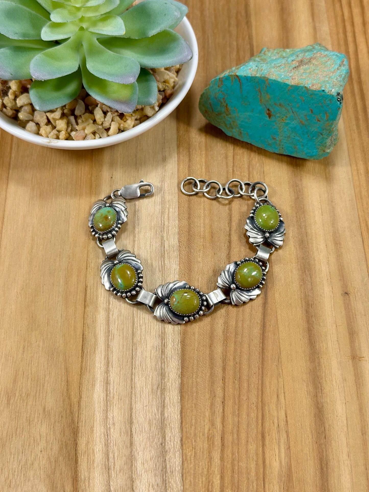 Kingman Turquoise 5 Stone Leaf Bracelet