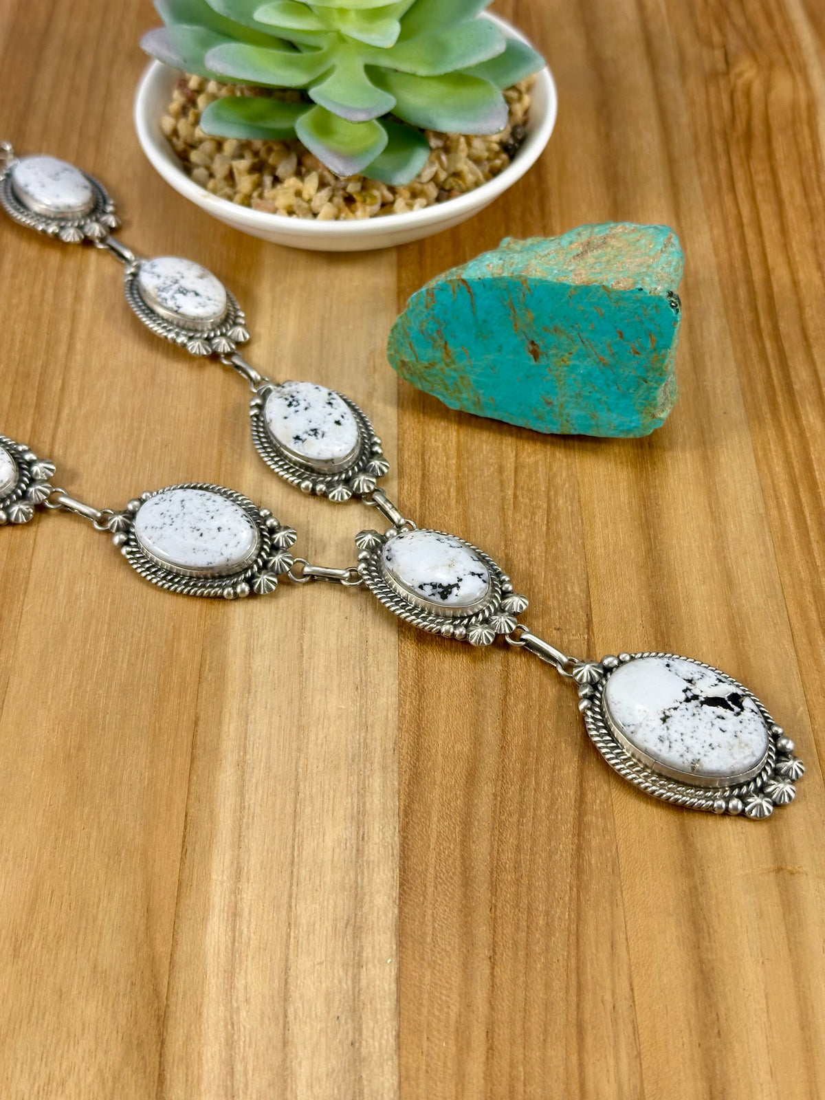 White Buffalo Sterling Lariat Necklace Set