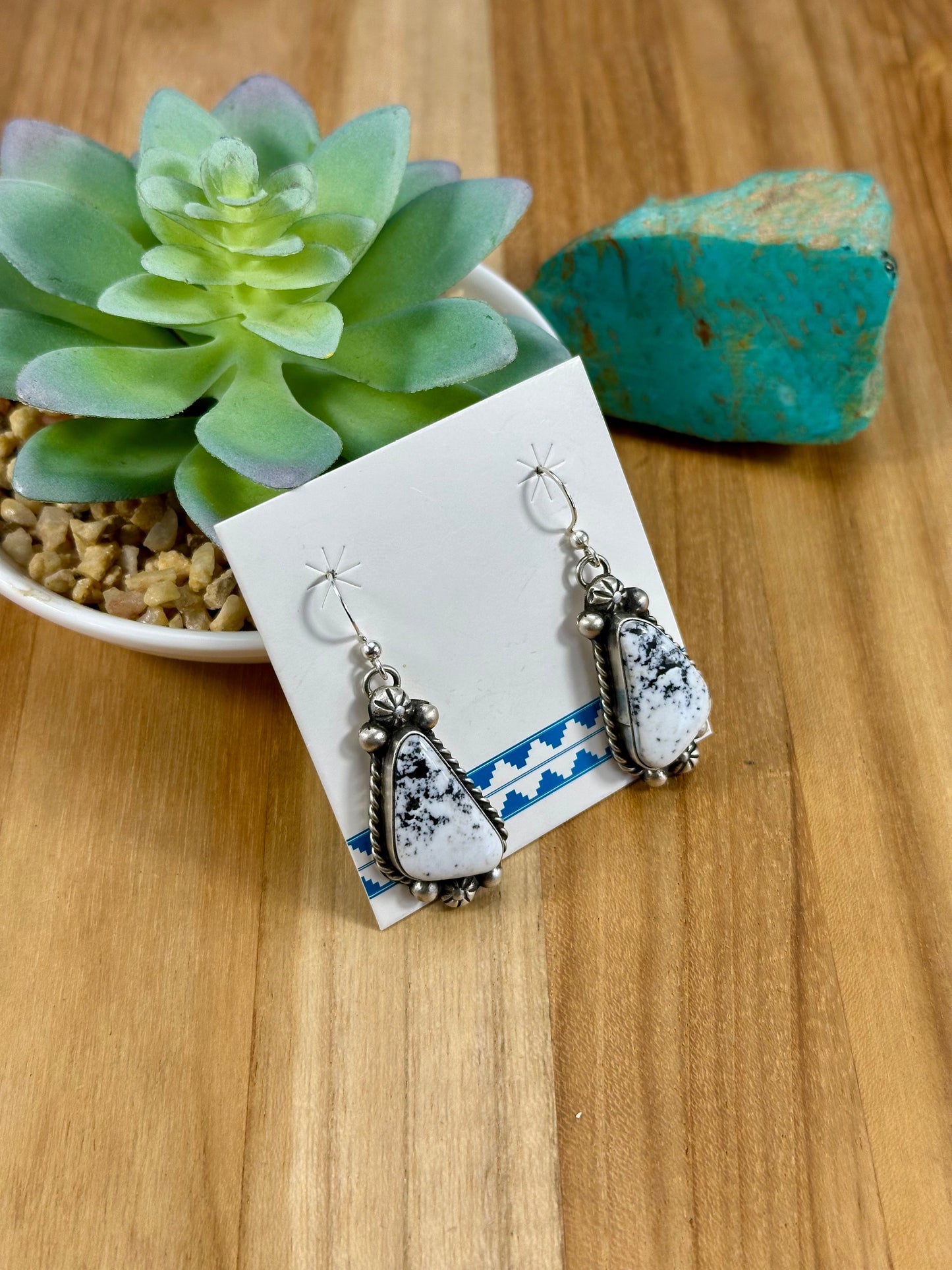 White Buffalo Mini Lariat Sterling Necklace Set