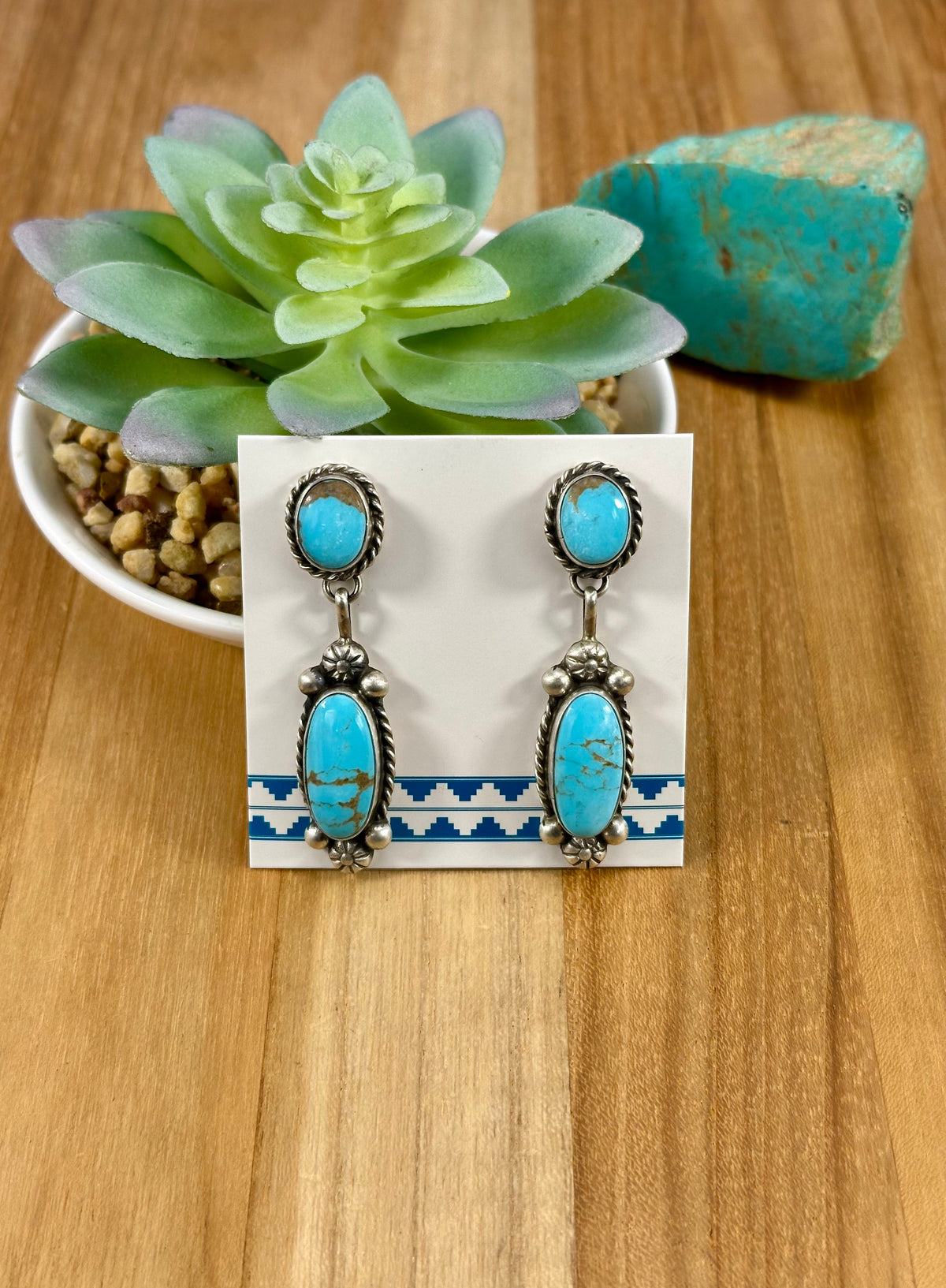 Kingman Turquoise Squash Blossom Necklace Set