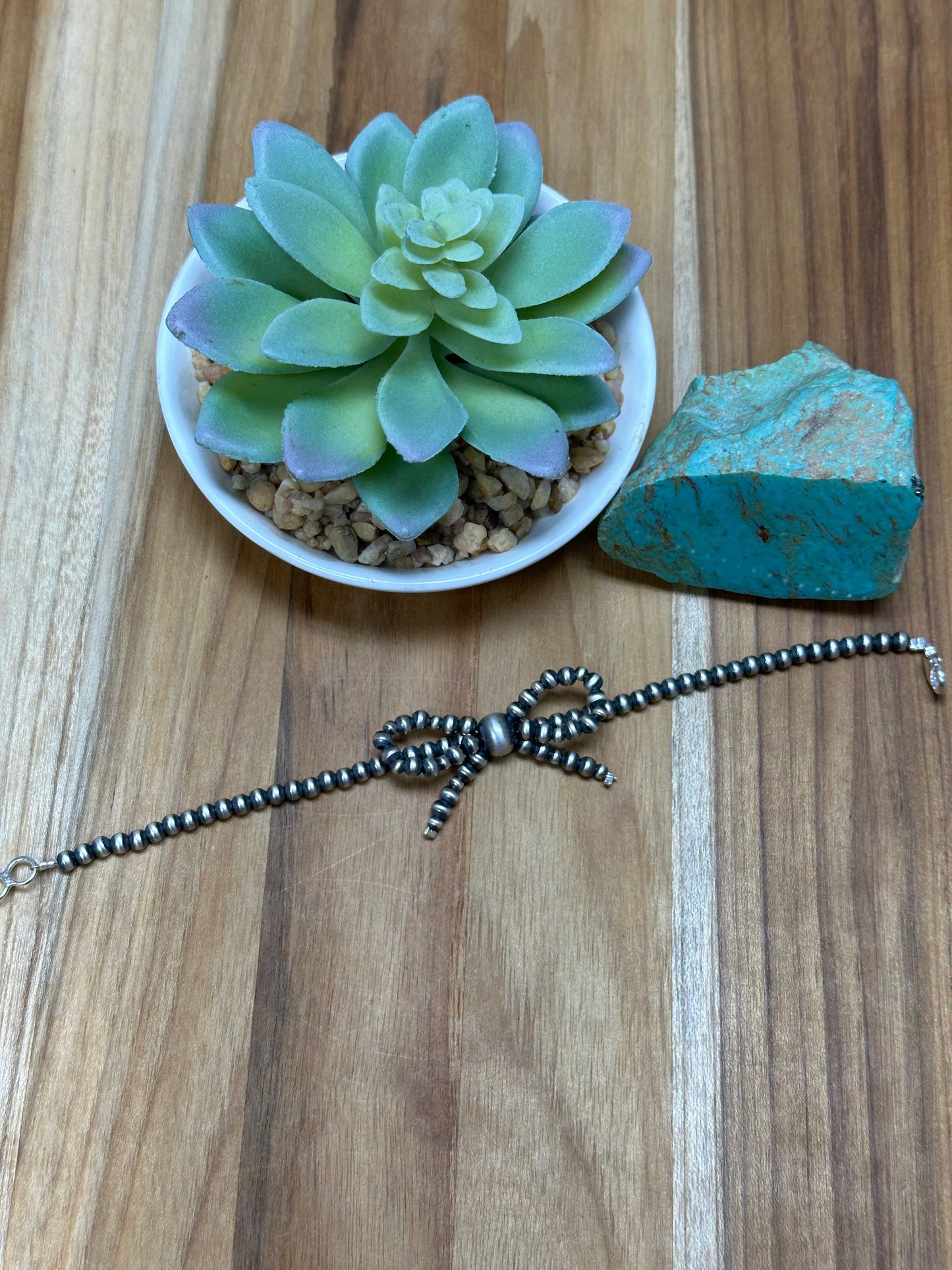 8" Single Strand Sterling Pearl Bow Bracelet