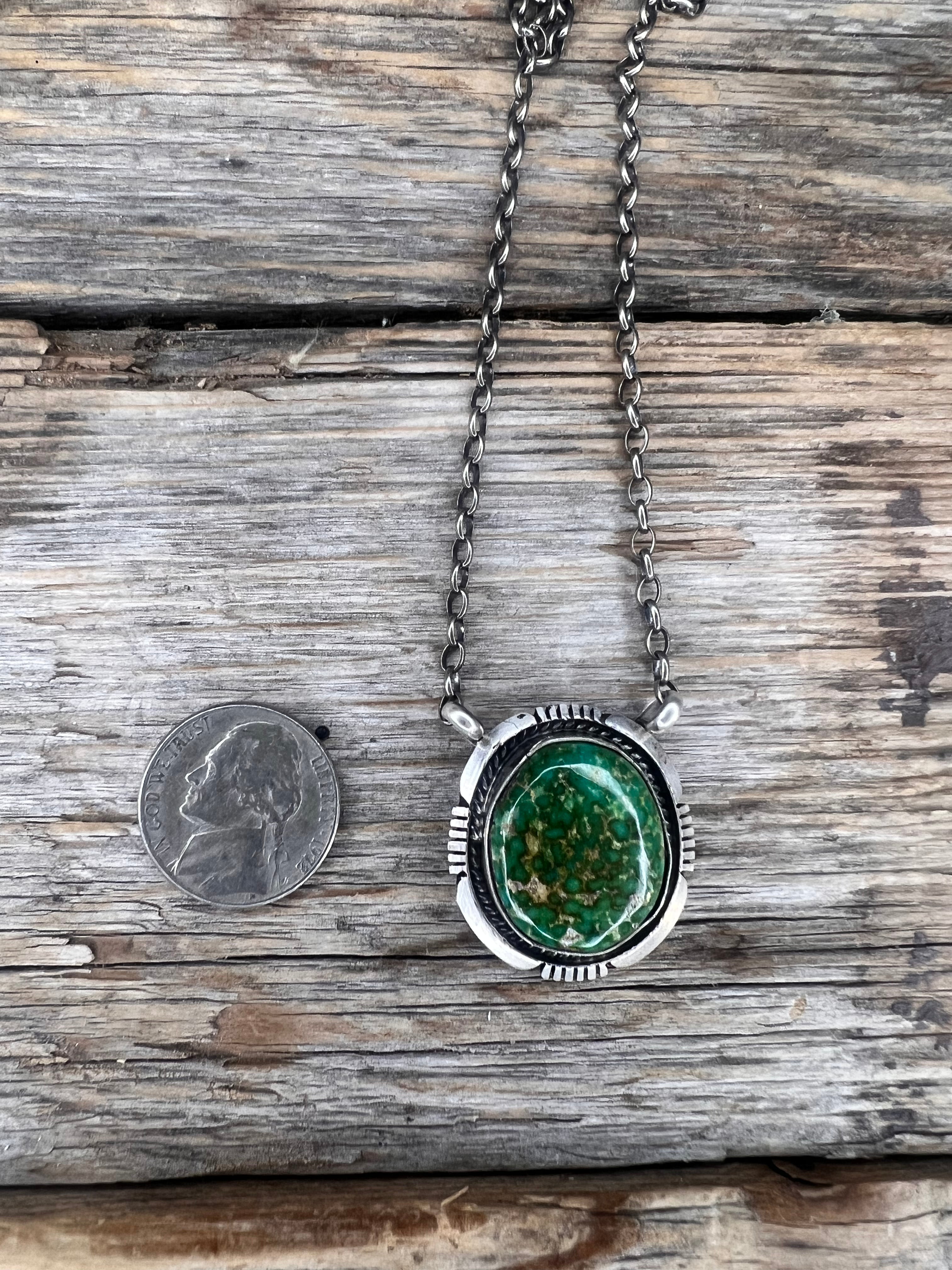 Green circle Necklace