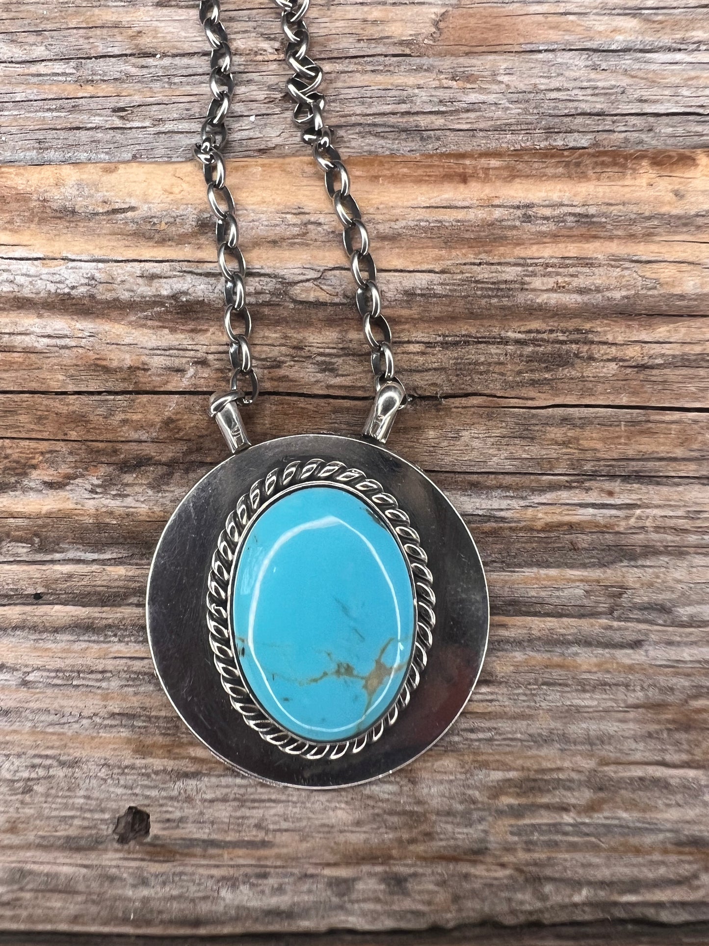 Moon Fixed Chain Necklace