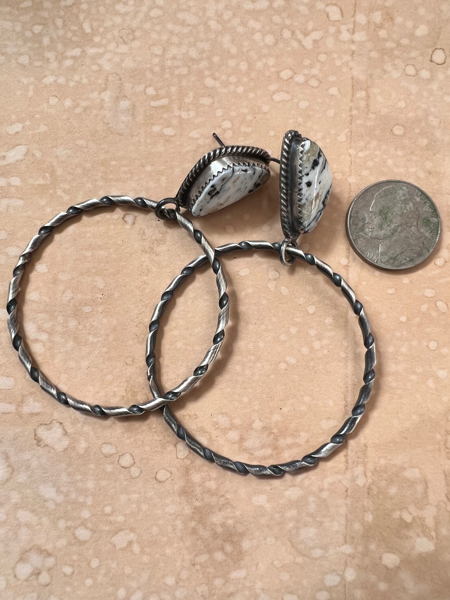 Magnesite Hoops