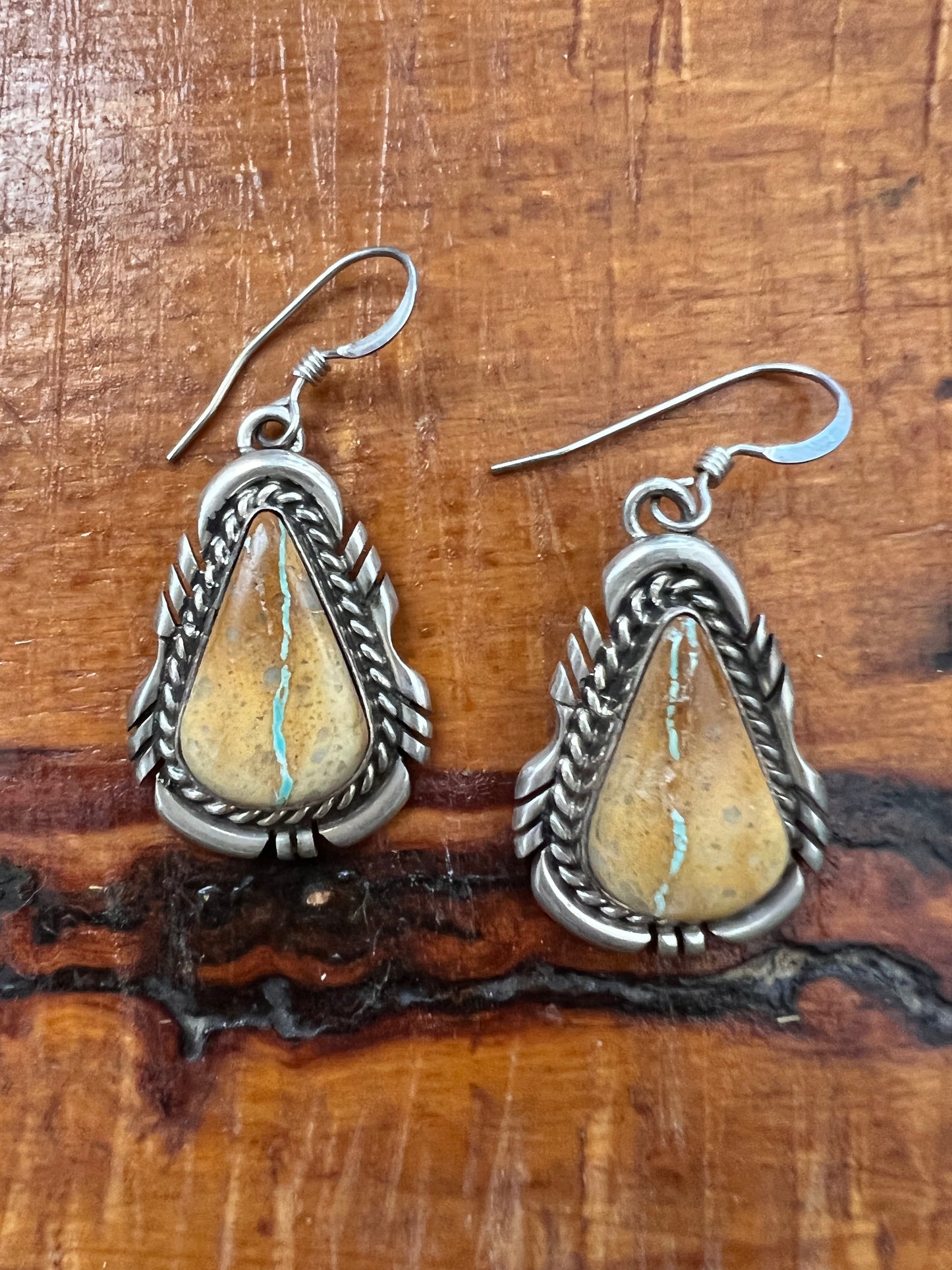 Ribbon Boulder Earrings