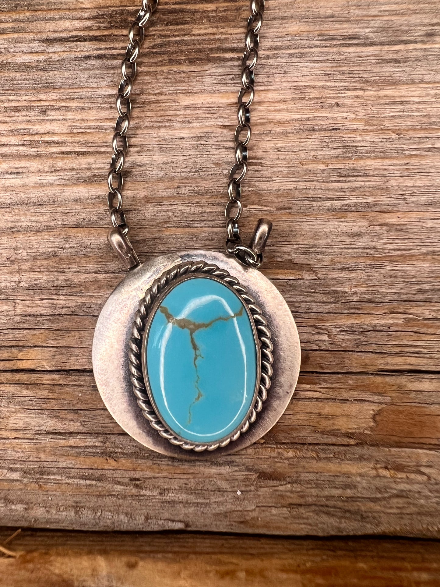 Moon Fixed Chain Necklace