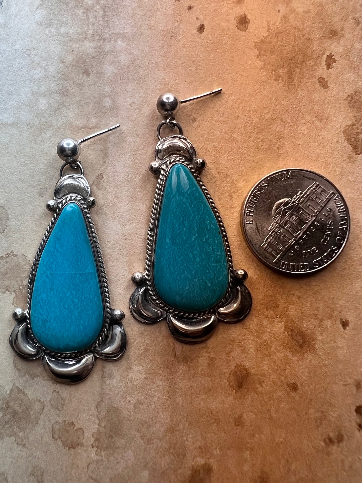 Kingman Turquoise Old Style Earrings